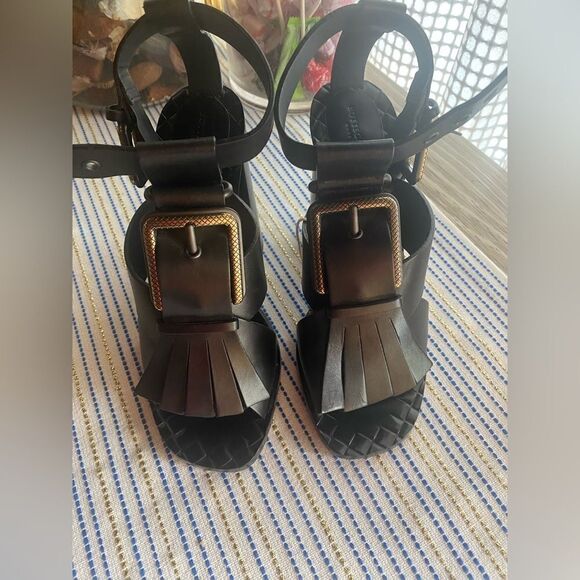 Bottega Veneta Shoes Fringe Buckle T-strap Block Heel Sandal  Bottega veneta high black sandals with buckle and fringes size 36